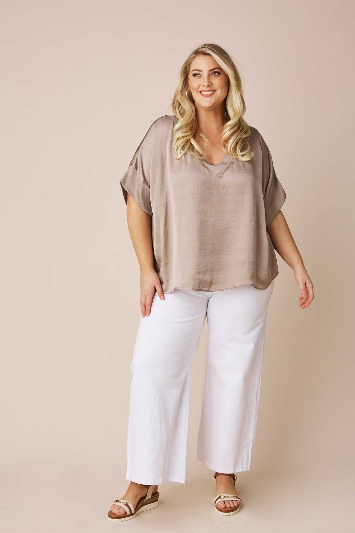 Bianca Short Sleeve Top Almond with V Neck