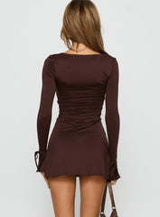 Dalzine Long Sleeve Mini Dress Chocolate