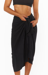 Kiran Sarong ~ Black
