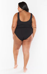 The Scrunch One Piece ~ Black Scrunch