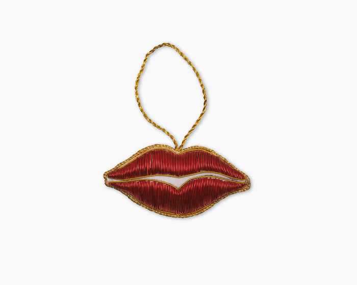 Kiss Ornament