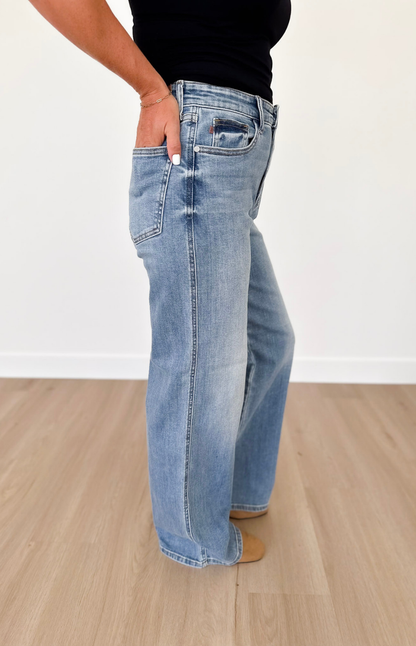 Mallory High Rise Column Straight Judy Blue Jeans