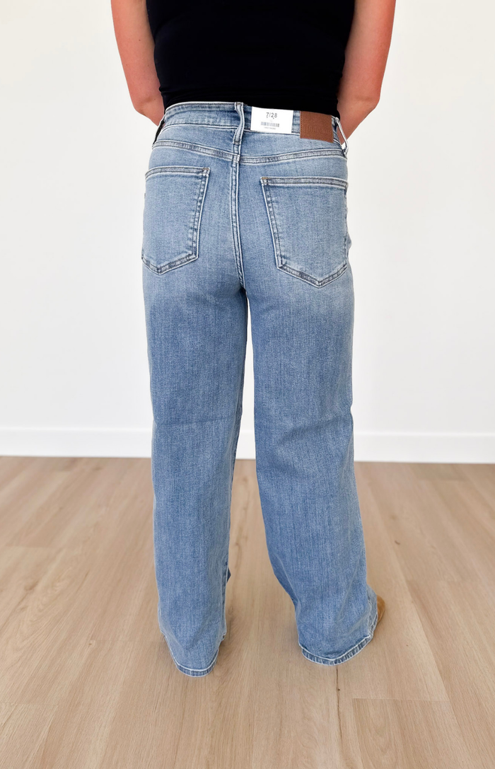 Mallory High Rise Column Straight Judy Blue Jeans