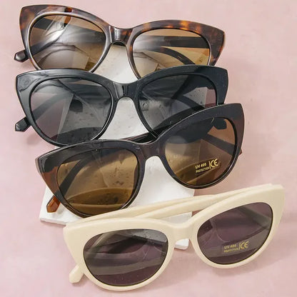 Retro Cat Eye Sunglasses